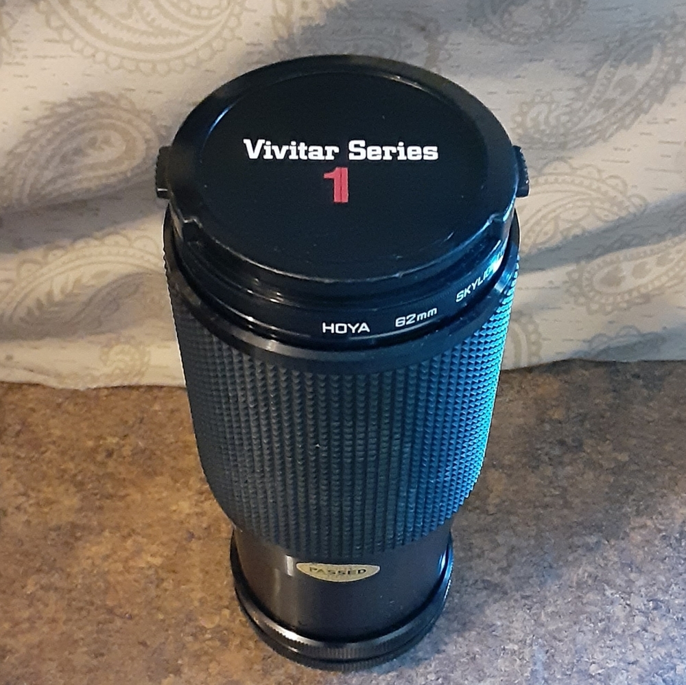 Vivitar Series 1 70-210mm f/3.5 Macro Focusing Zoo